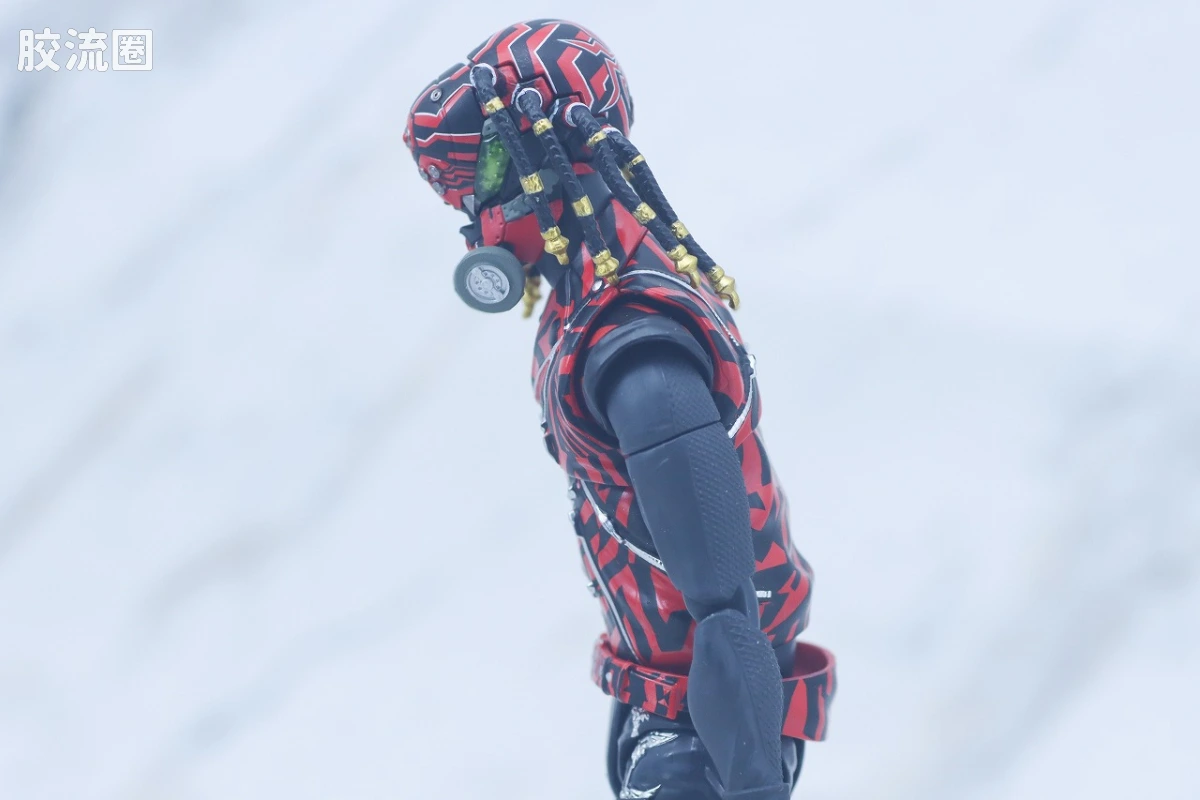 SHF 假面骑士限定版 蜘蛛改造人-01 (新·假面骑士) - 图片